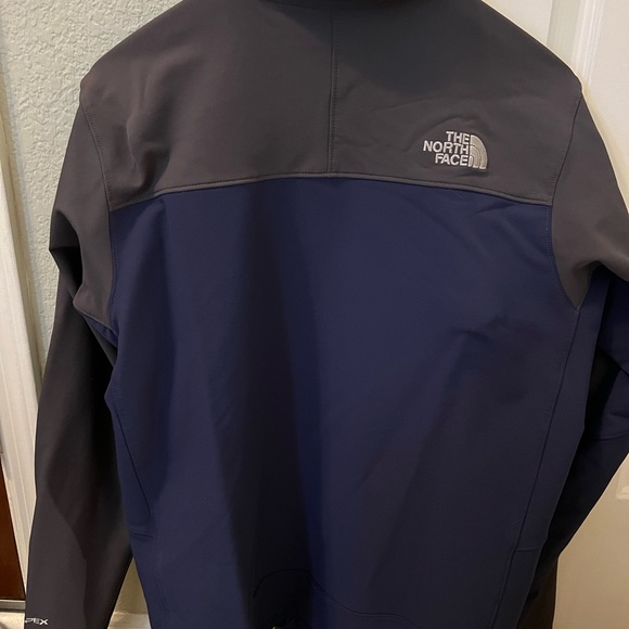 NorthFace Jacket - Picture 5 of 5